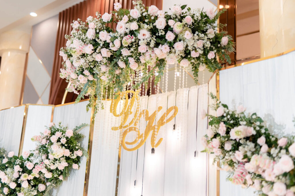 Dịch vụ trang trí hoa tươi sự kiện - Tạo ấn tượng cho ngày trọng đại của bạn